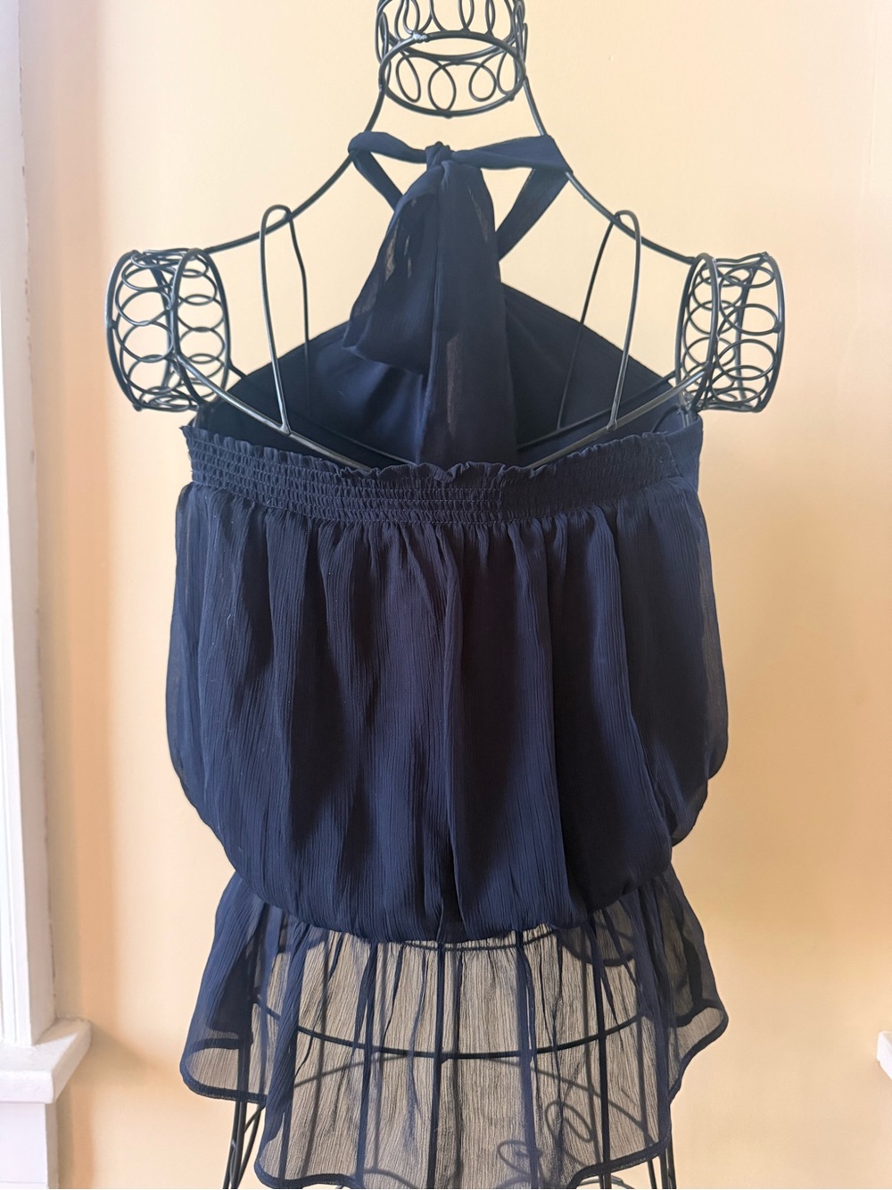 Cache Halter top - Picture 2 of 3